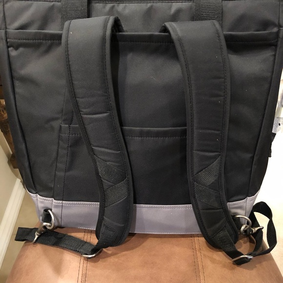 Tumi Regent Tote Pack